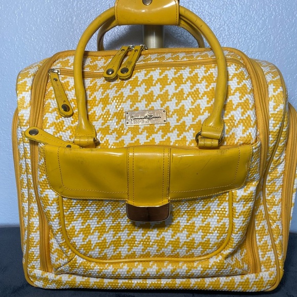 Samantha Brown Handbags - Samantha Browns Yellow Houndstooth Travel Bag